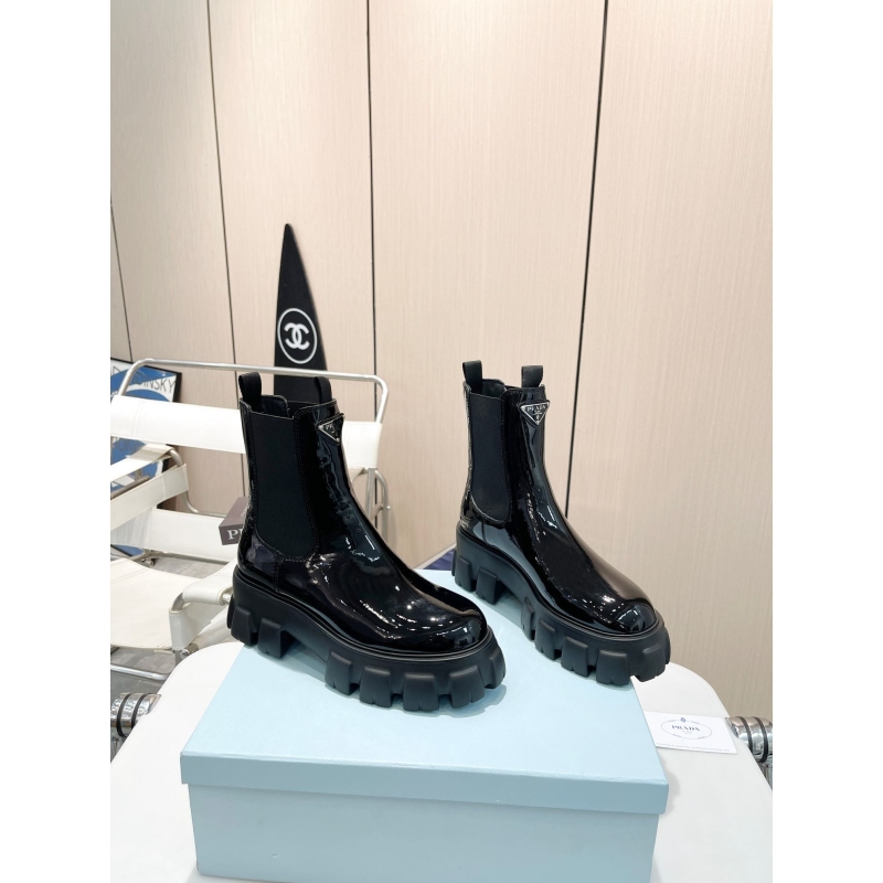 Pra*a boots